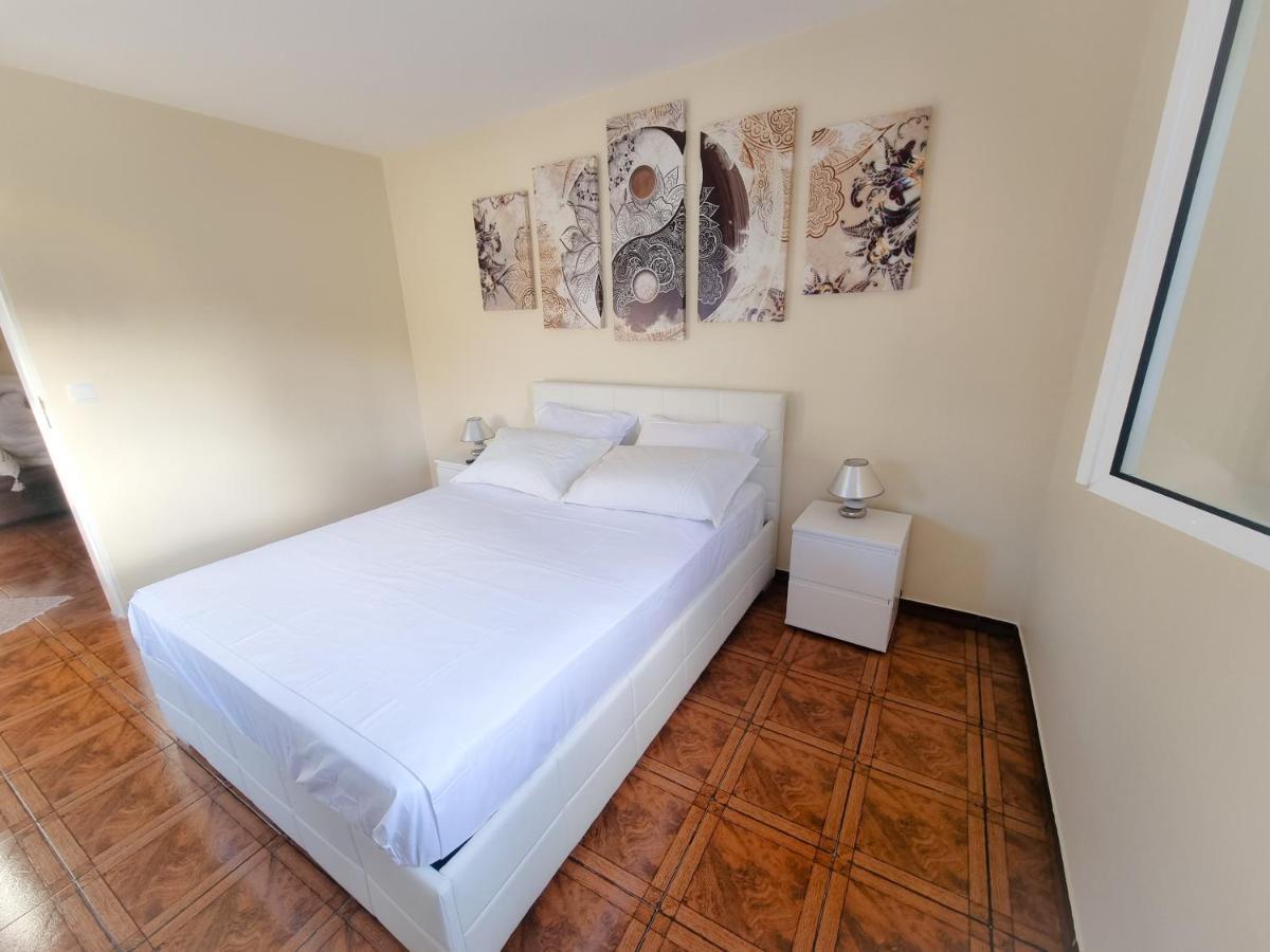 Cozy House In Central Sanatana, Near Top Hiking Trails And Levadas, Pico Ruivo Santana  Buitenkant foto